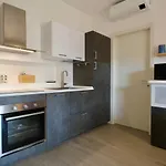 Lejlighed Interno 19 *